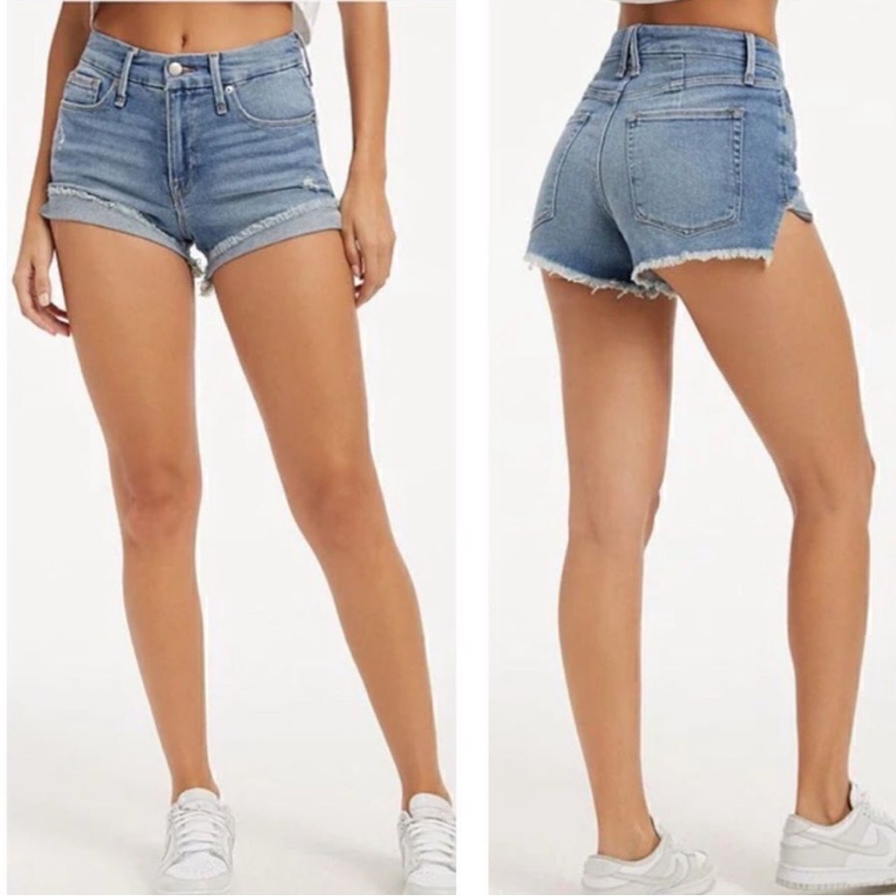 Good American Light Wash Good Curve Denim Shorts 4 / 27 NWT